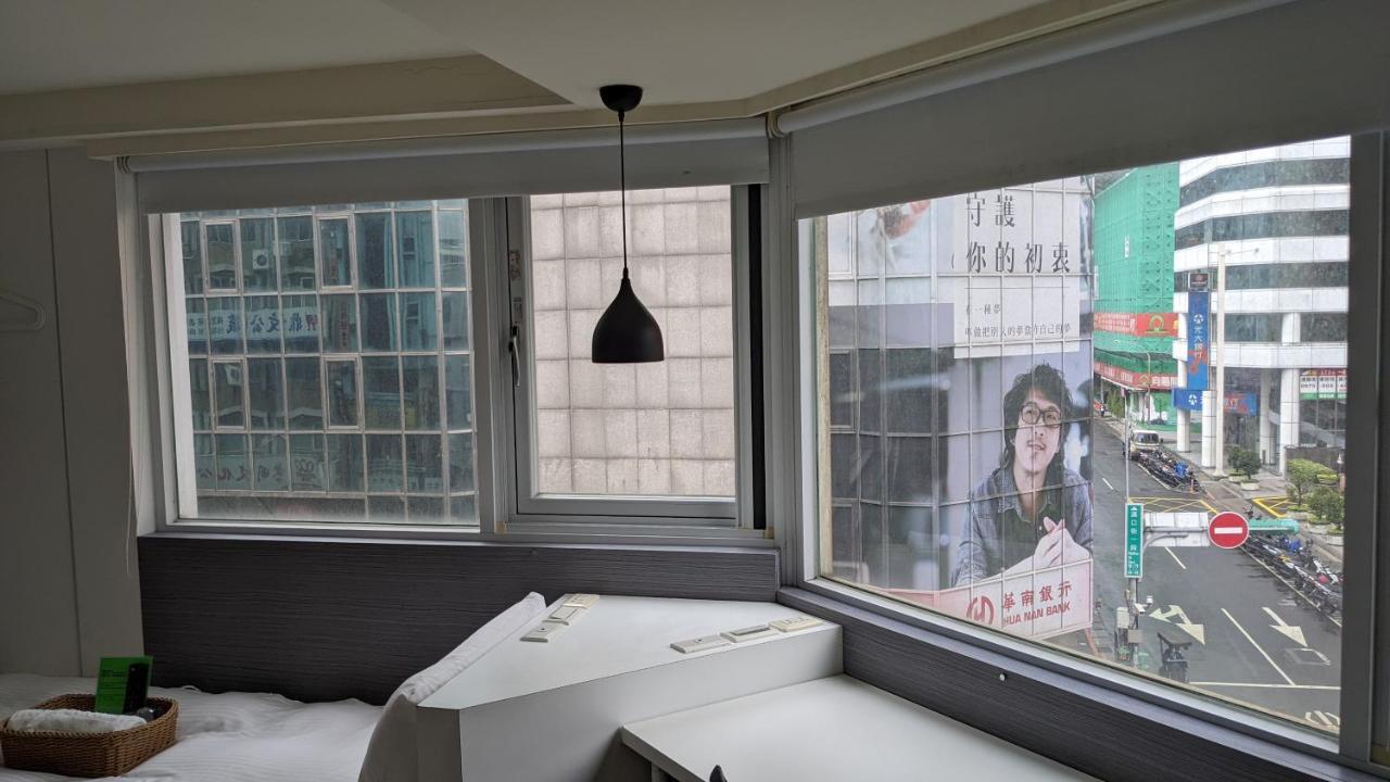 Poshpacker Hotel Taipeh Exterior foto