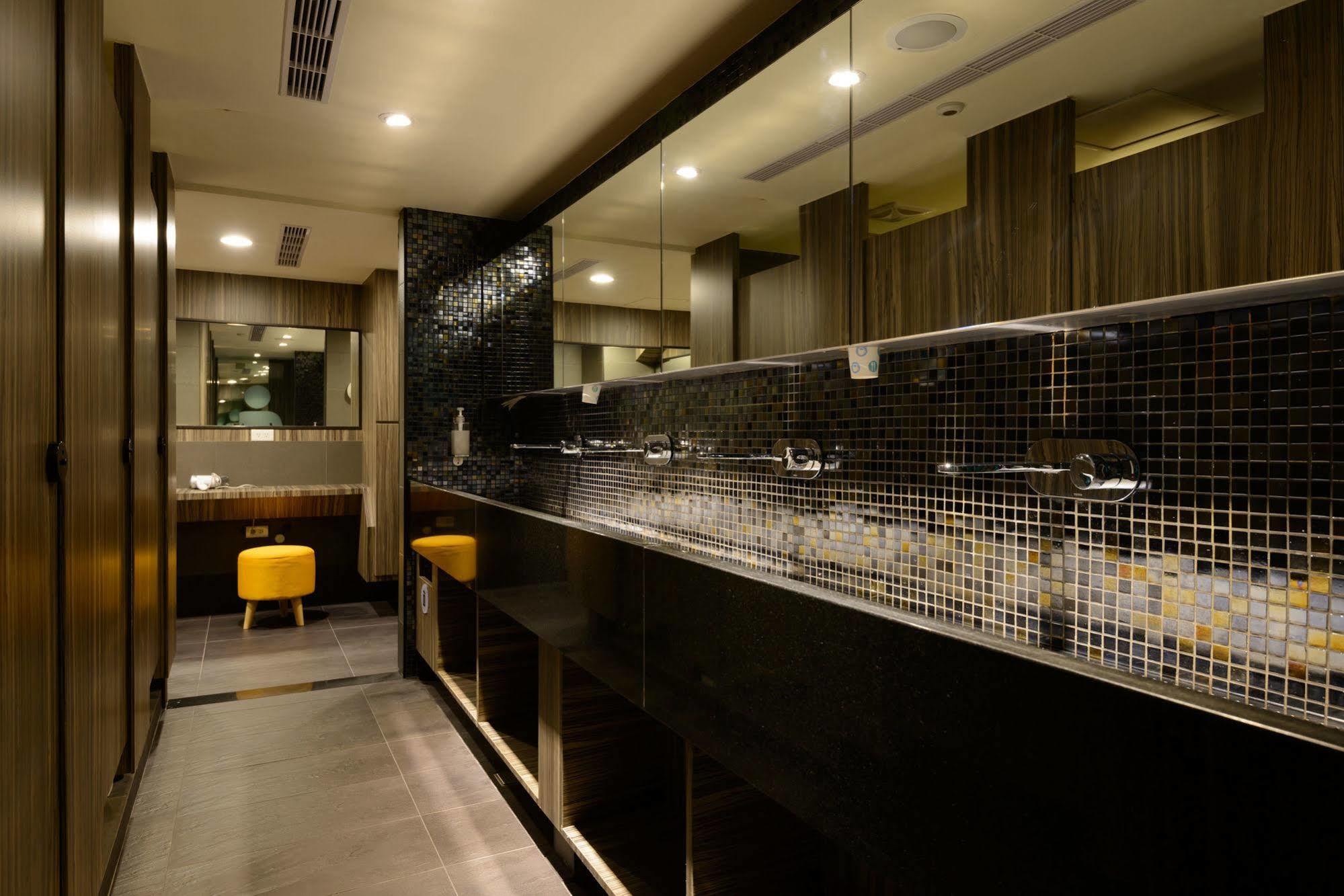 Poshpacker Hotel Taipeh Exterior foto